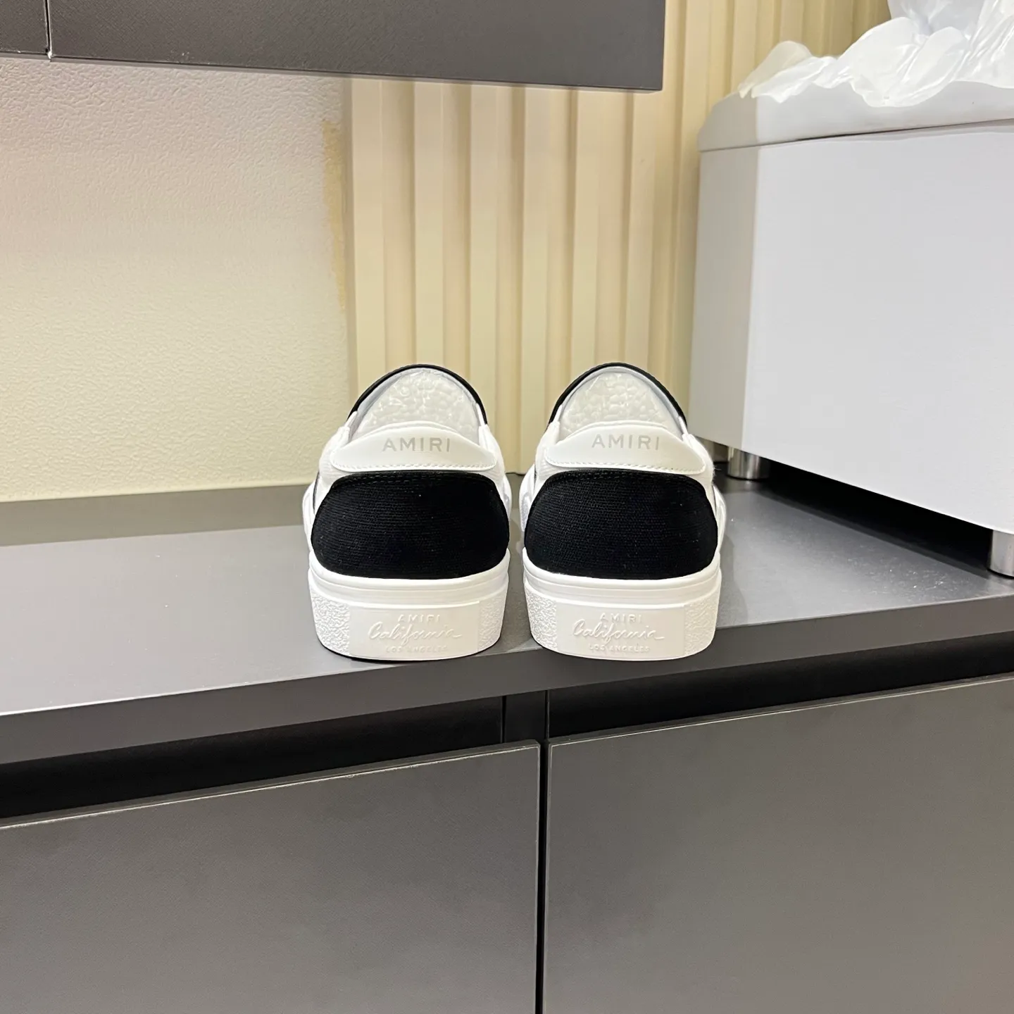 Men's shoes 💰p420, amiri The top purchasing agent for bone shoes 🔍🔍 is on sale at the men's counter at the same time. Cowhide is paired with 5D dynamic design style.
